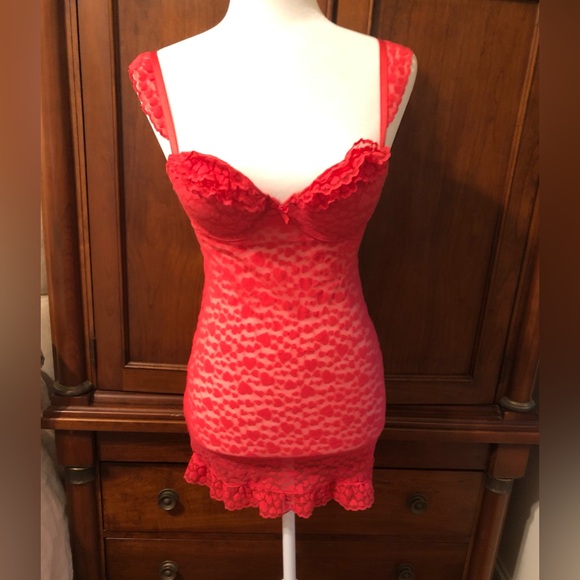 Beautiful Victoria’s Secret, The Lacie Nighty, Size S/P - Picture 2 of 10